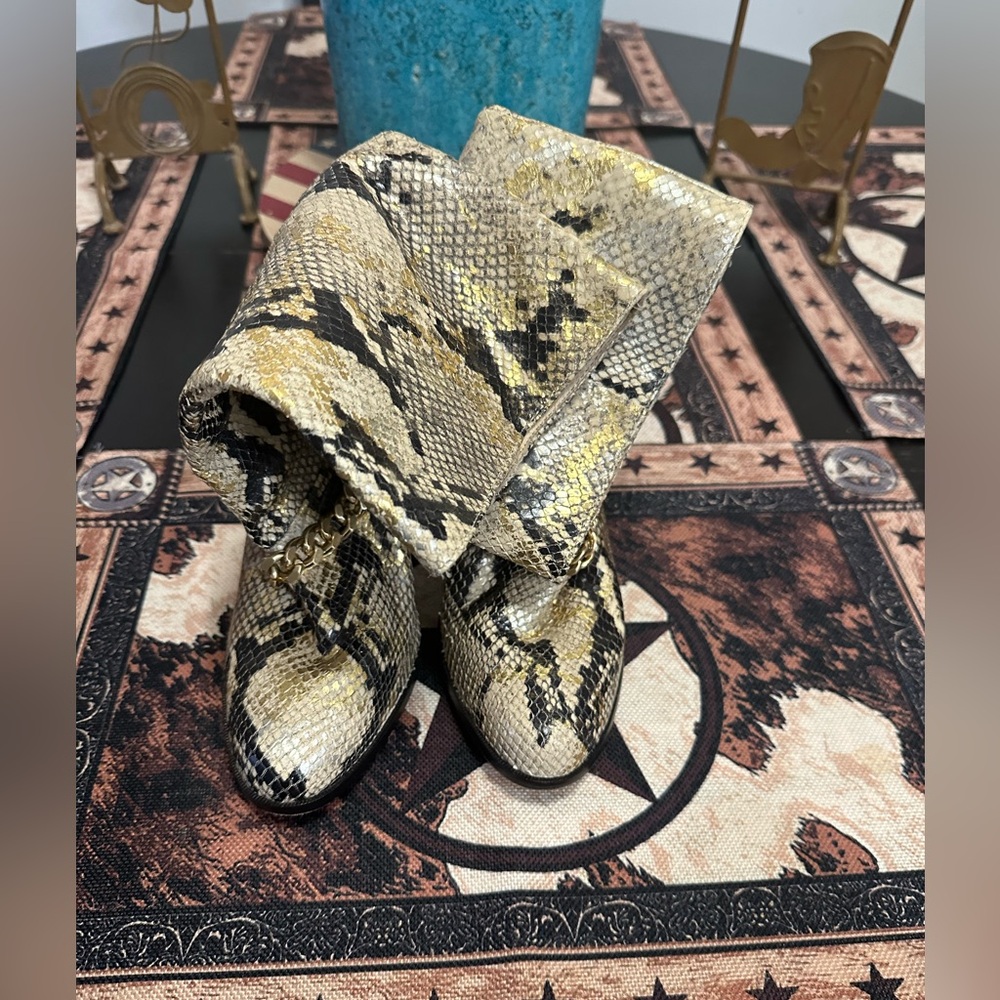 Michael Kors Python women’s heeled boot size 7 1/2 m